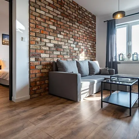 Nikiszowiec Chic By Bookinghost *